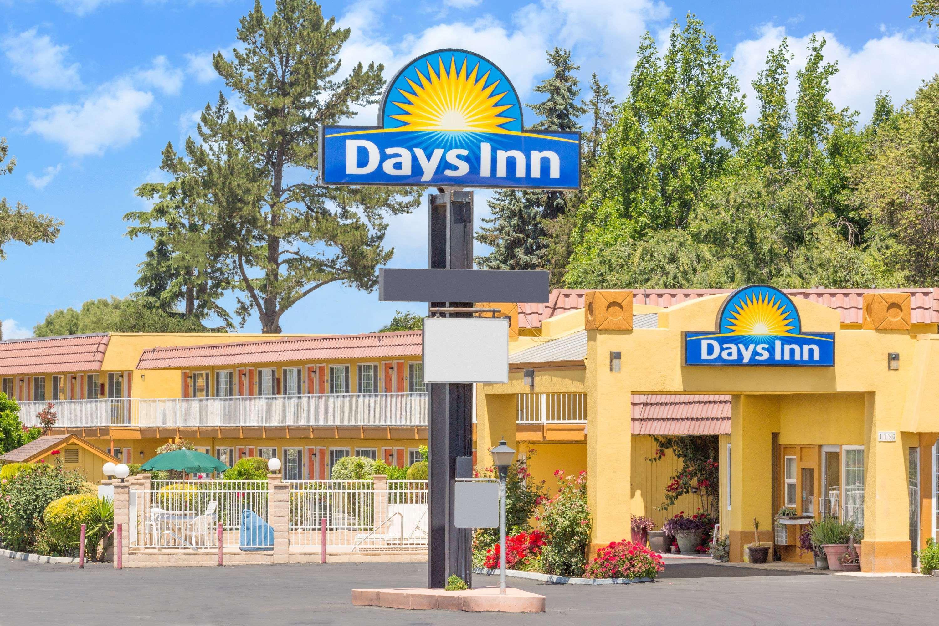 Days Inn By Wyndham King City Exterior foto